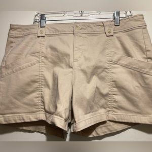 Liz Claiborne shorts